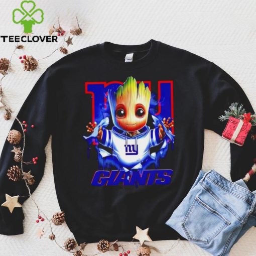 NFL New York Giants Baby Groot hoodie, sweater, longsleeve, shirt v-neck, t-shirt