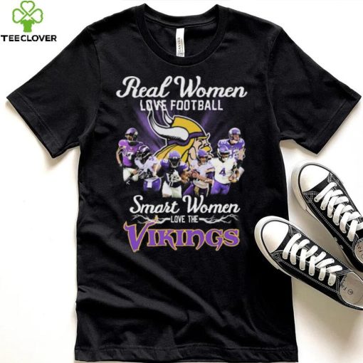 NFL Real Women Love Football Smart Women Love The Vikings Signatures Shirt