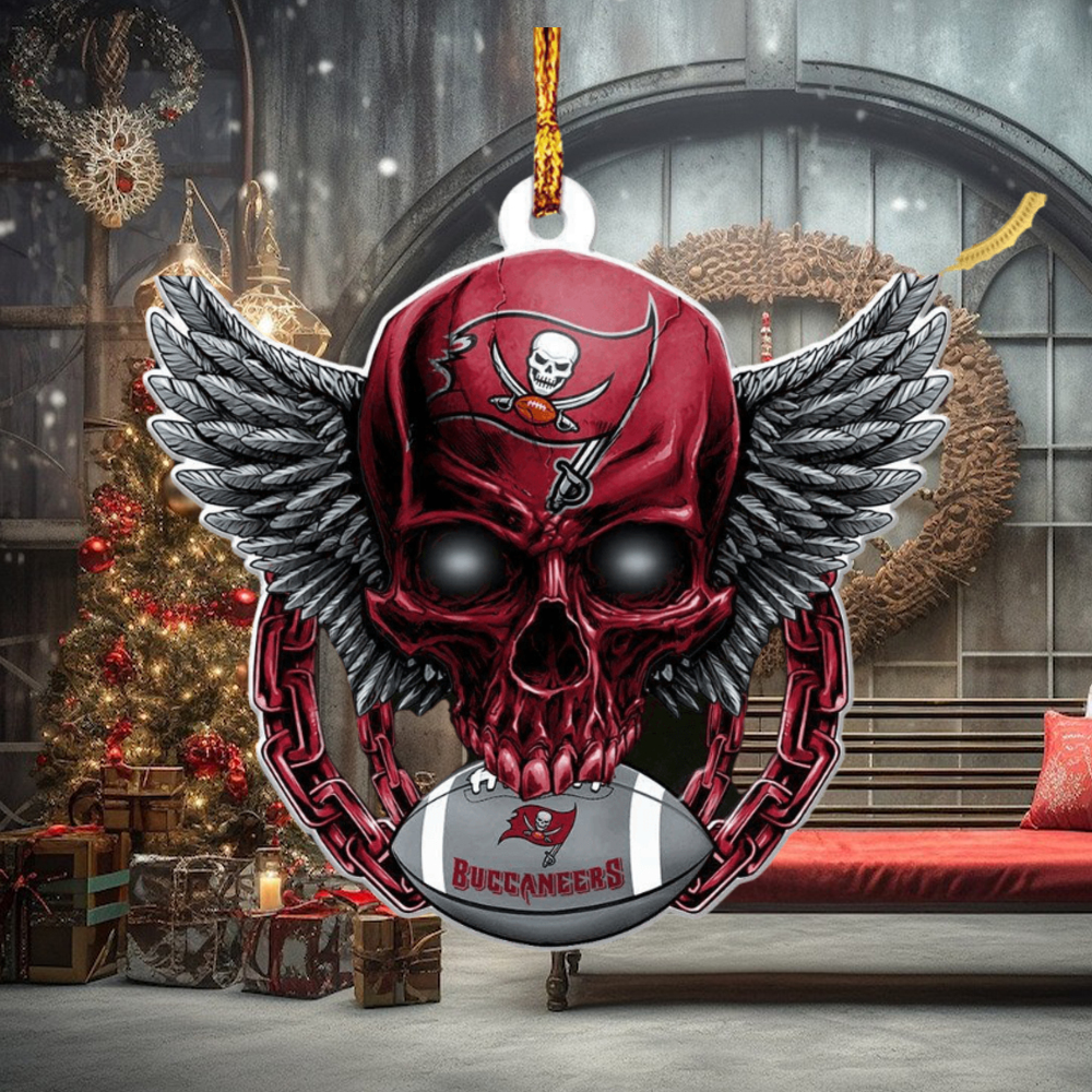 Tampa Bay Buccaneers Tree with Hat Ornament