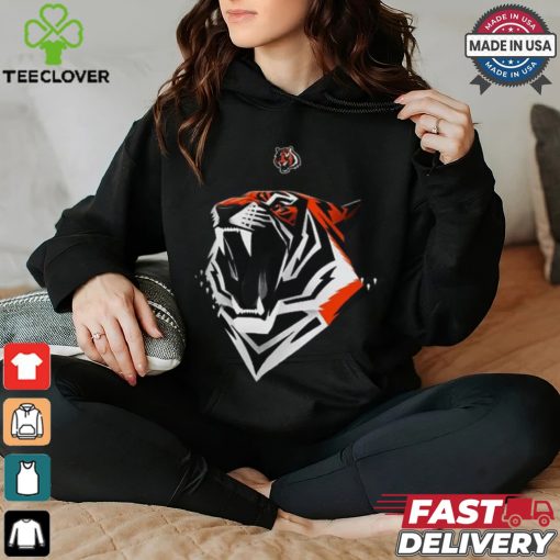 NFL Team Apparel Cincinnati Bengals Illustration T Shirt