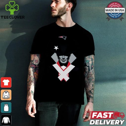 NFL Team Apparel New England Patriots Illustration T Shirt