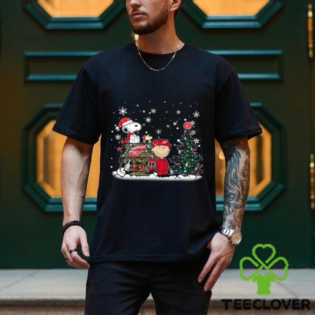 NHL Detroit Red Wings Snoopy Charlie Brown Woodstock Christmas Stanley Cup Hockey T Shirt NHL Detroit Red Wings Snoopy Charlie Brown Woodstock Christmas Stanley Cup Hockey T Shirt