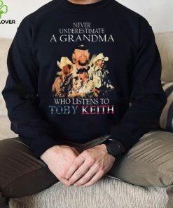 Never Underestimate A Grandma Who Listens To Toby Keith signatures shirt
