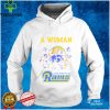 Never Underestimate A Woman And Loves Los Angeles Rams Team Signature Shirt