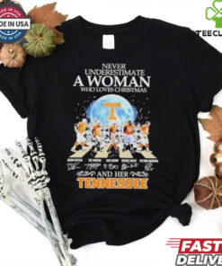 Never Underestimate A Woman Who Christmas And Her Tennessee Volunteers Abbey Road Signatures Shirt