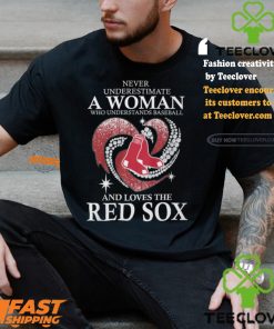 Never Underestimate A Woman Who Loves The Red Sox Black Shirt