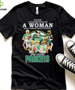 Never Underestimate A Woman Who Understand Football And Loves Packers Signatures Shirt 1 Never Underestimate A Woman Who Understand Football And Loves Packers Signatures Shirt