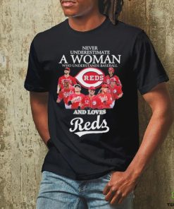 Never Underestimate A Woman Who Understands Baseball And Loves Cincinnati Reds 2023 Shirt
