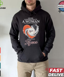 Never Underestimate A Woman Who Understands Baseball And Loves Detroit Tigers X Diamonds Shirt