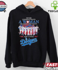 Never Underestimate A Woman Who Understands Baseball And Loves Los Angeles Dodgers NLCS Shirt