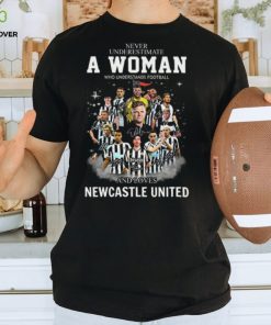 Never Underestimate A Woman Who Understands Football And Love Collingwood T Shirt 1 Never Underestimate A Woman Who Understands Football And Love Collingwood T Shirt