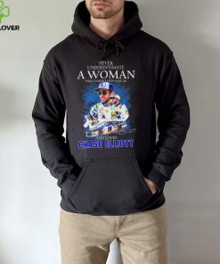 Never Underestimate A Woman Who Understands Nascar 2022 And Loves Chase Elliott Signature Shirt