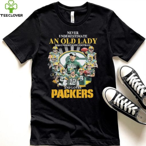 Never Underestimate An Old Lady A Who Understands Football And Loves Packers Shirt