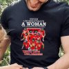 Never underestimate a Woman who understands football and loves Texas Tech Red Raiders signatures 2023 hoodie, sweater, longsleeve, shirt v-neck, t-shirt