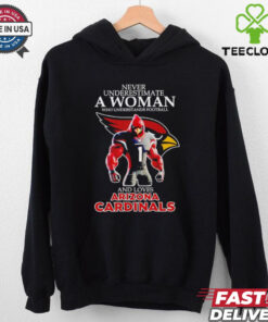 Never underestimate a woman who understands football and loves Arizona Cardinals shirt 1 Never underestimate a woman who understands football and loves Arizona Cardinals shirt