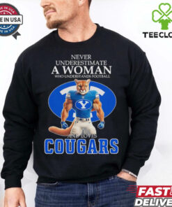 Never underestimate a woman who understands football and loves Cougars shirt