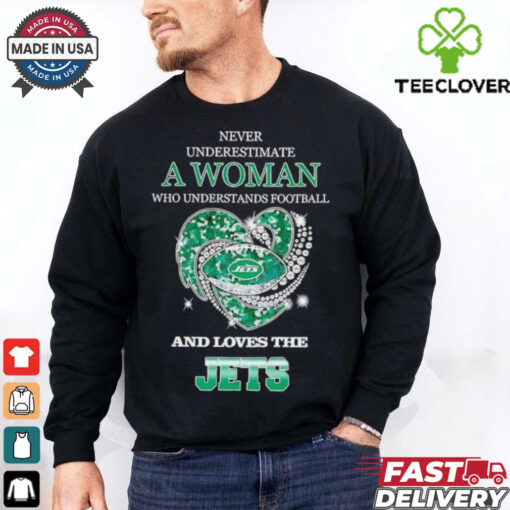 Never underestimate a woman who understands football and loves the New York Jets rhinestone heart 2024 shirt
