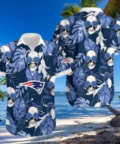 New England Patriots Coconut Leaves And Skulls Hawaiian Shirt