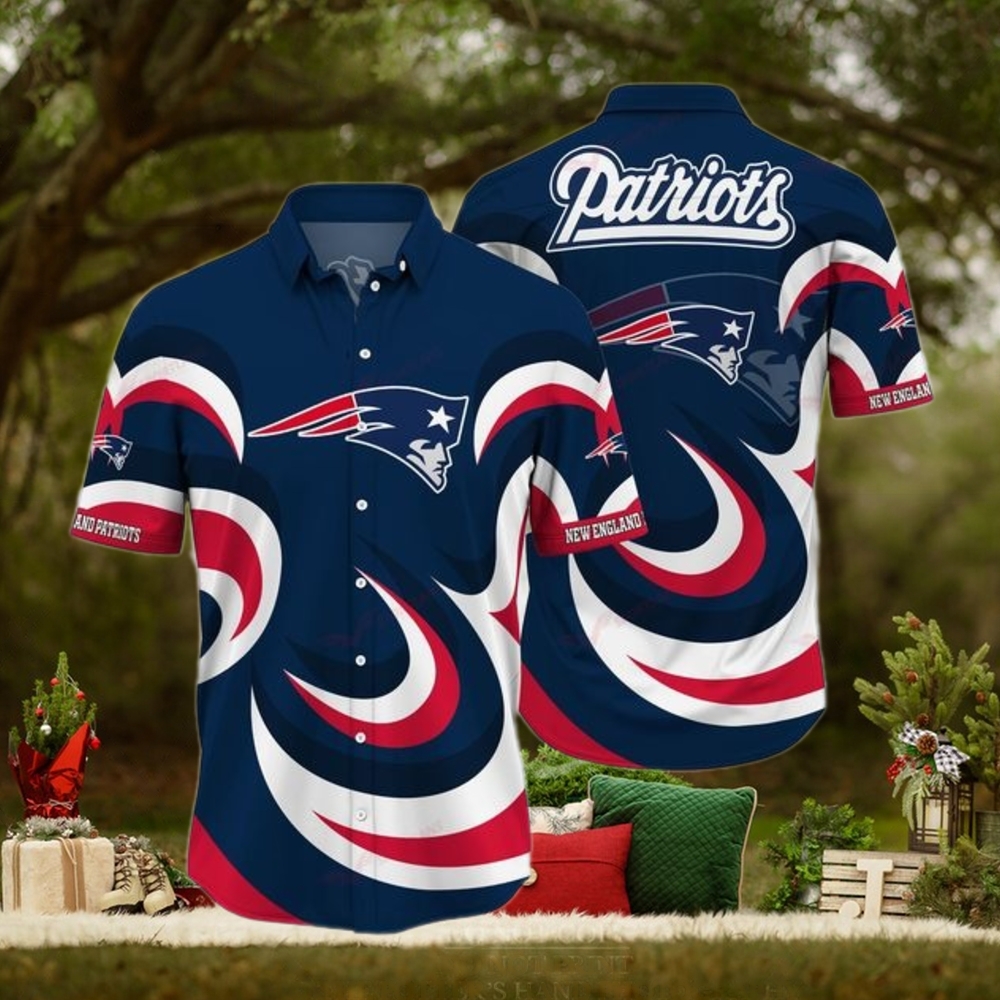 New England Patriots Custom Funny Hawaiian Shirt Beach Outfit Gift For Him New England Patriots Custom Funny Hawaiian Shirt Beach Outfit Gift For Him