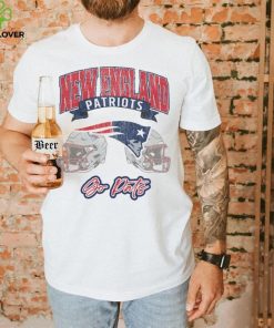 New England Patriots Gameday Couture Passing Time Pullover Shirt