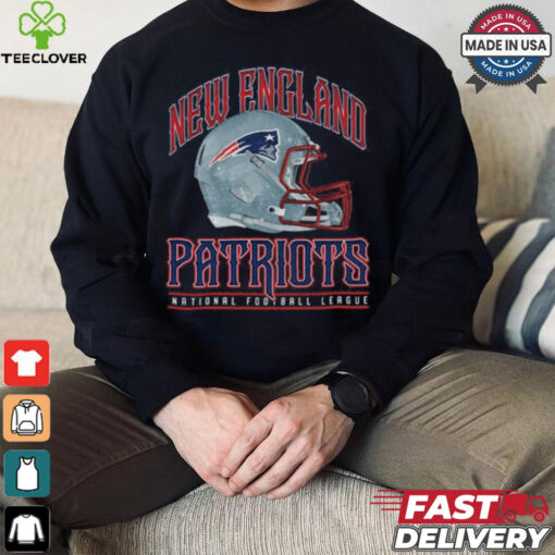 New England Patriots Helmet Garment Dyed Heavyweight T Shirt