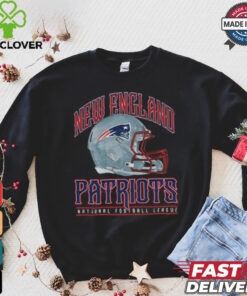 New England Patriots Helmet Garment Dyed Heavyweight T Shirt