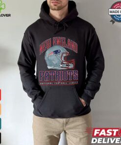 New England Patriots Helmet Garment Dyed Heavyweight T Shirt