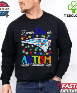 New England Patriots I wear blue for Autism accept understand love T shirt