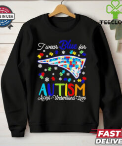 New England Patriots I wear blue for Autism accept understand love T shirt