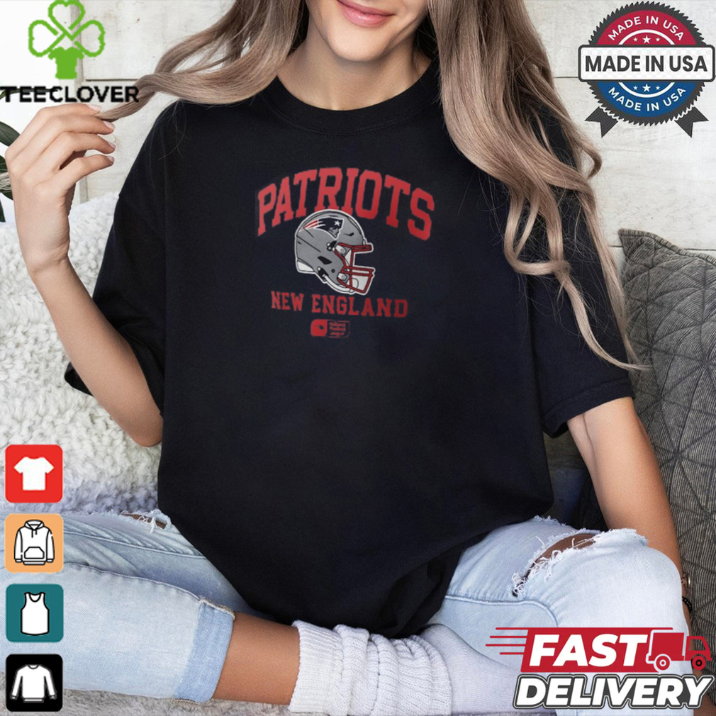 New England Patriots Nike Anthracite Helmet Essential T Shirt New England Patriots Nike Anthracite Helmet Essential T Shirt