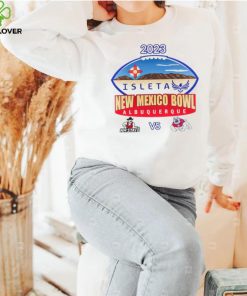 New Mexico State Aggies vs Fresno State Bulldogs 2023 New Mexico Bowl hoodie, sweater, longsleeve, shirt v-neck, t-shirt