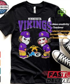 New Minnesota Vikings NFL Halloween Peeing Funny Shirt