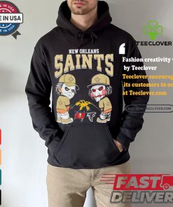 New Orleans Saints NFL Halloween Peeing Funny Shirt