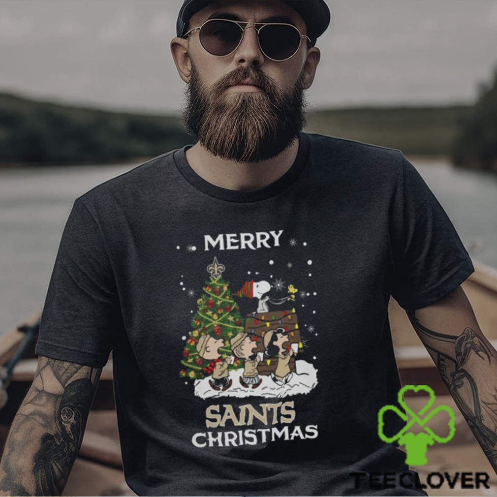 New Orleans Saints Snoopy Family Christmas Shirt New Orleans Saints Snoopy Family Christmas Shirt