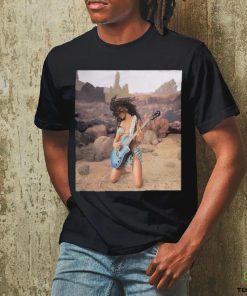 New Single In Your Hands Of Halle Bailey Reveals The Cover Shirt