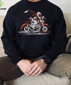 New York Islanders Semyon Varlamov keep riding Varly shirt