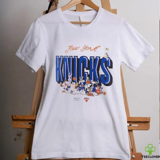 New York Knicks Looney Tunes All Character Graphic T Shirt