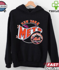 New York Mets baseball team logo vintage shirt