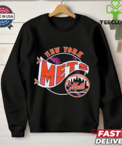 New York Mets baseball team logo vintage shirt