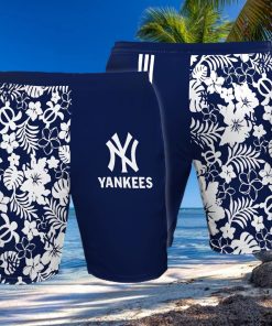 New York Yankees All Over Print Flowery Summer Beach Shorts – Navy