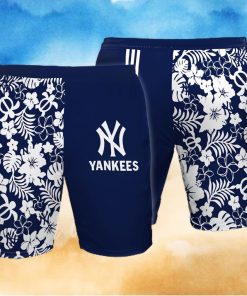 New York Yankees All Over Print Flowery Summer Beach Shorts – Navy