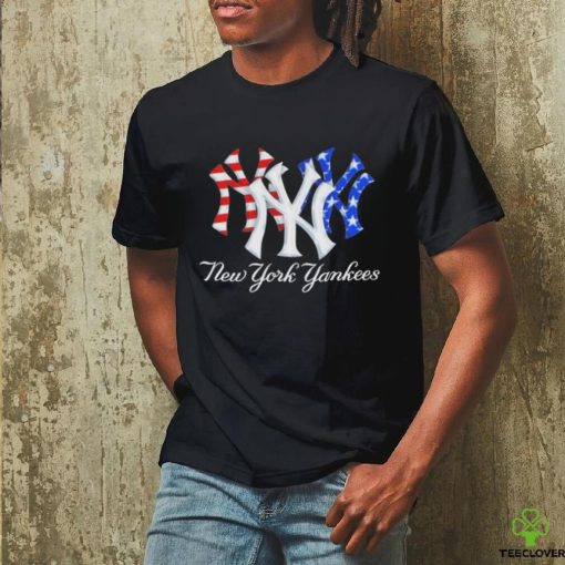 New York Yankees Celebrating 4th Of July America T Shirt