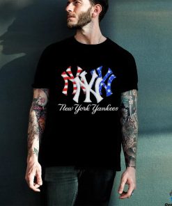 New York Yankees Celebrating 4th Of July America T Shirt