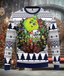 New York Yankees Grinch Hug Christmas Ugly Sweater