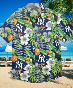 New York Yankees MLB Floral Button Up Shirt