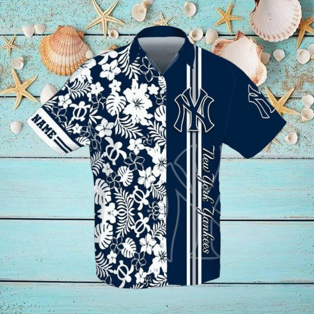 New York Yankees Mlb Baseball Sport Custom Name Hawaiian Graphic Print Short Sleeve Hawaiian Shirt New York Yankees Mlb Baseball Sport Custom Name Hawaiian Graphic Print Short Sleeve Hawaiian Shirt