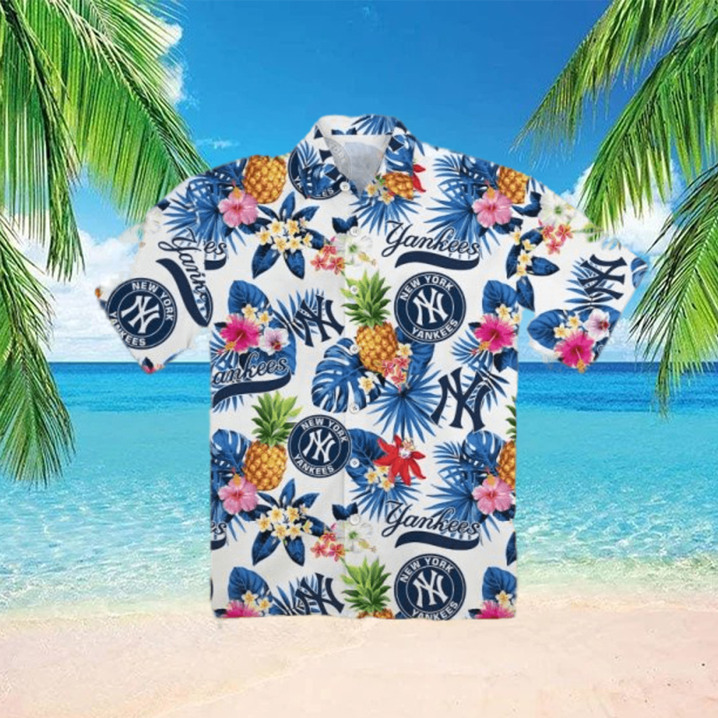 New York Yankees Pineapple Aloha Hawaiian Shirt New York Yankees Pineapple Aloha Hawaiian Shirt