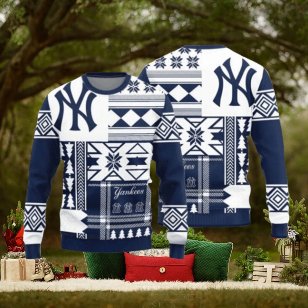 New York Yankees Teams Snowflakes Ugly Sweater New York Yankees Teams Snowflakes Ugly Sweater