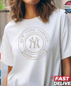 New York Yankees Uphill Chenille T Shirt