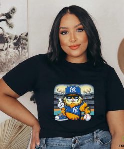 New York Yankees baseball Garfield cartoon shirt